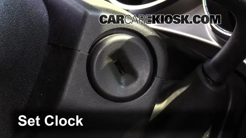 2009 Chevrolet Silverado 3500 HD LT 6.6L V8 Turbo Diesel Crew Cab Pickup (4 Door) Clock